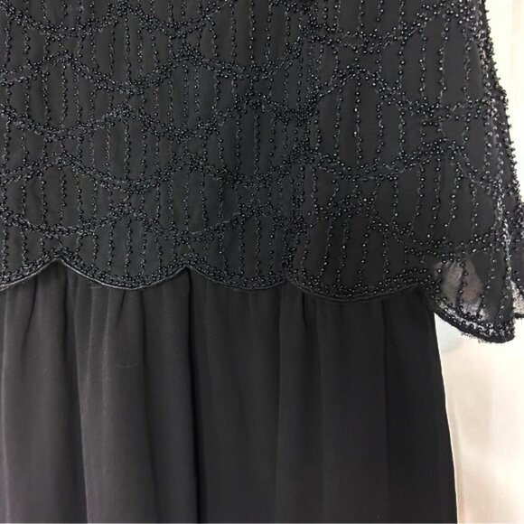 Francesca's Sleeveless Beaded Double Layer Scalloped Hem Black Dress Size: Large - Picture 3 of 5
